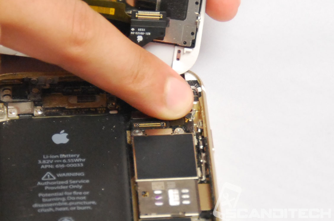 iPhone 6S battery replacement guide - Reconnecting phone screen cables - 2