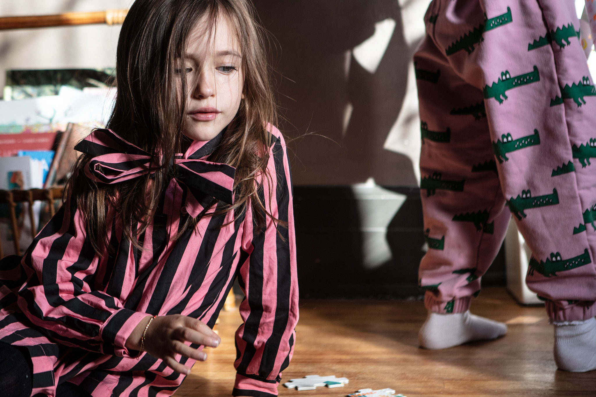 Charlie - Hugo Loves Tiki black and pink stripe bow dress Hugo Loves Tiki - Bow dress pink and black stripe