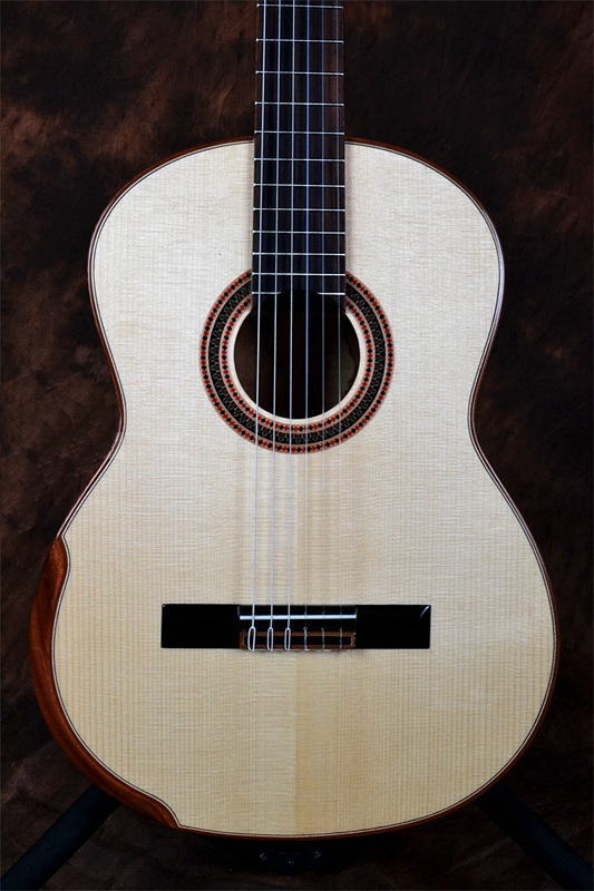 Guitare sèche avec Armrest en acajou Table en épicéa de guitare classique
