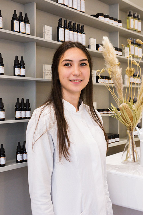 laura - pharmacienne laboté laura - conseils cutanés