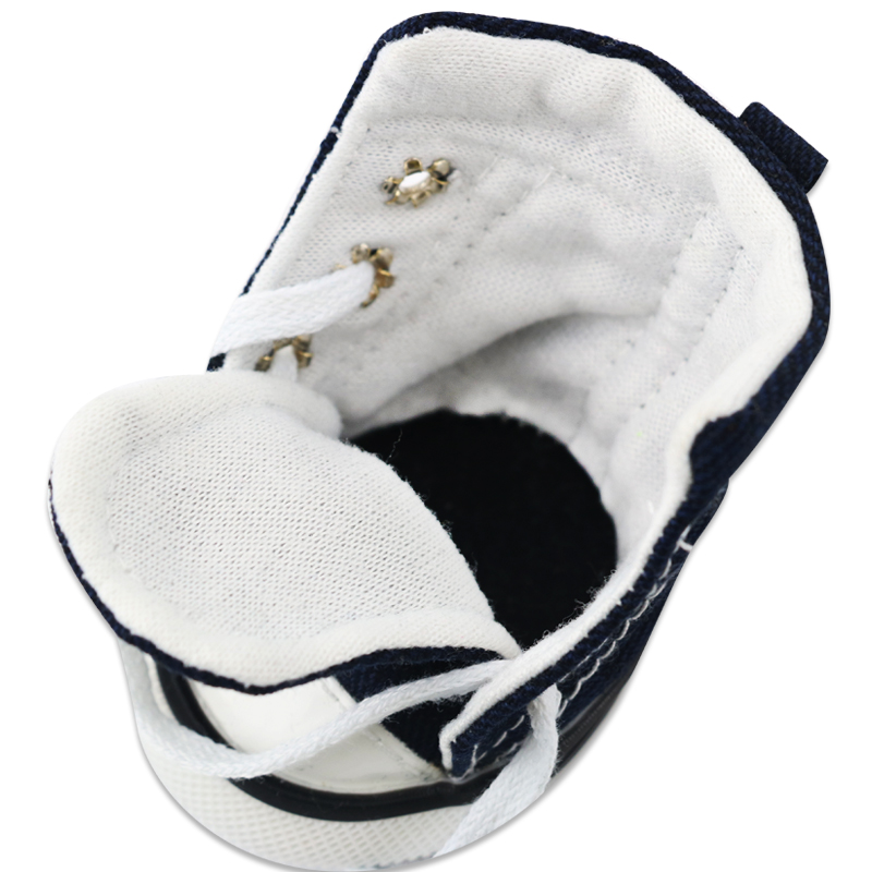 sportyantislipdogsneakers