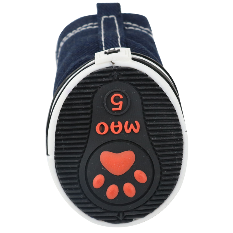 sportyantislipdogsneakers