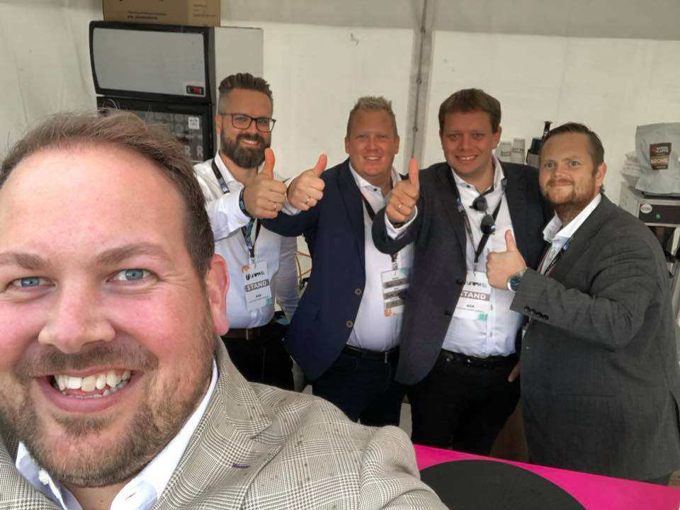 Gjengen fra Norsk Kaffe i arbeid - her under Utopia 2018 i Stavanger Gjengen i Norsk Kaffe