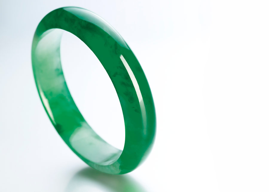 Jewellery Bracelets Bangles Stunning thick Green Jade Bangle 