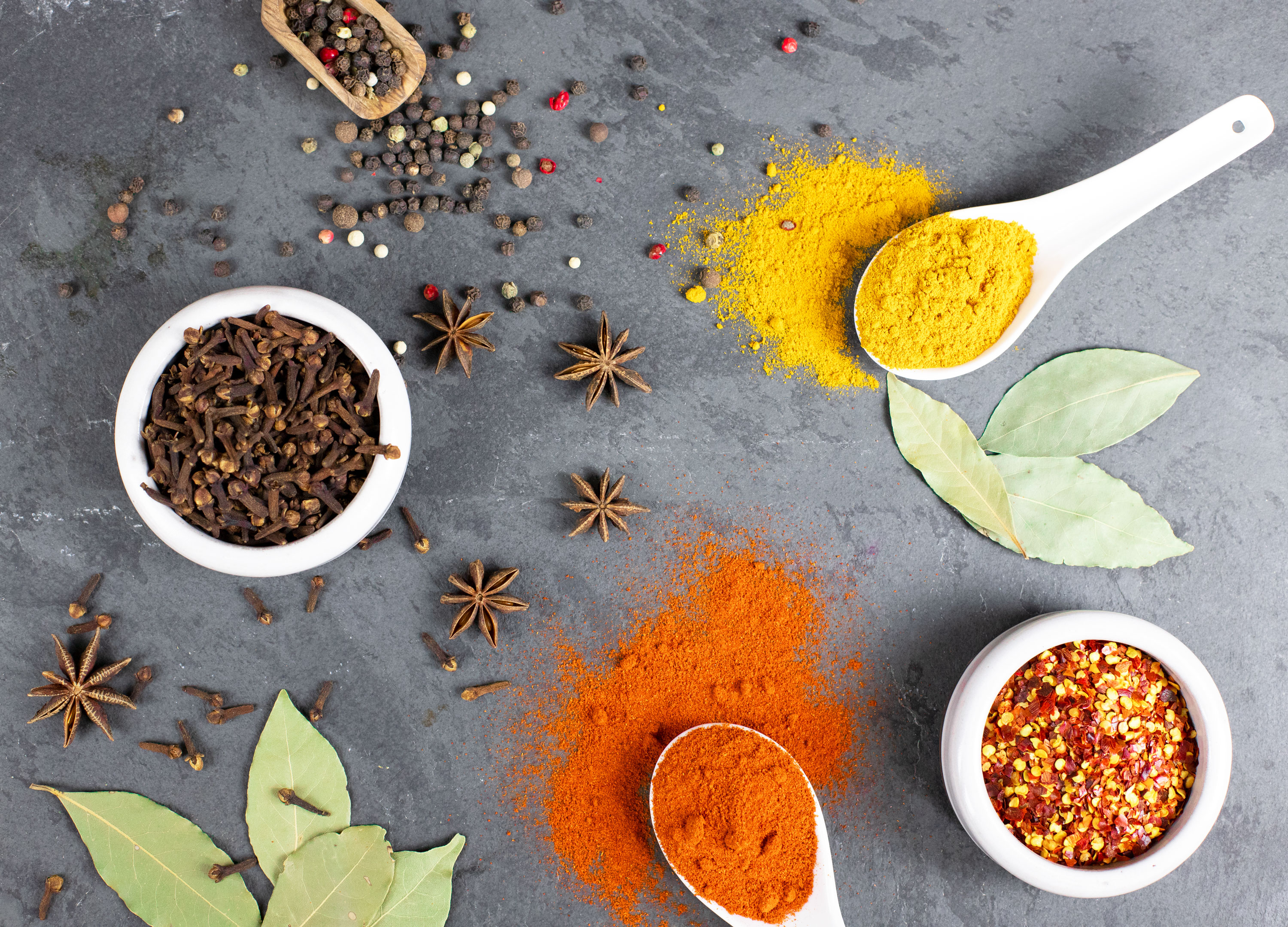 microscope analyzing spices